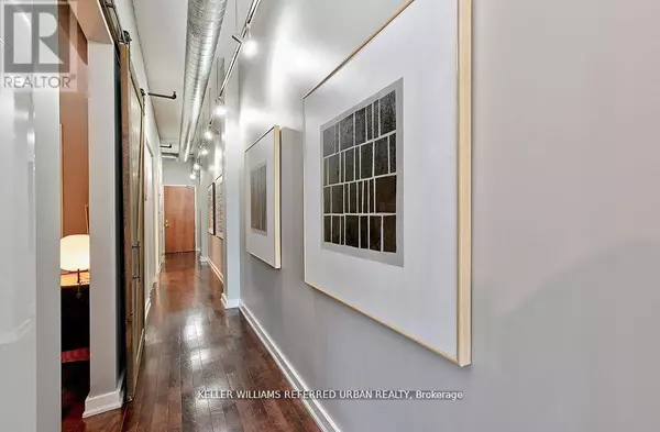 Toronto (niagara), ON M6K1X1,43 Hanna AVE #608