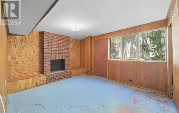 Toronto (henry Farm), ON M2J1K8,10 VILLAGE GREEN WAY