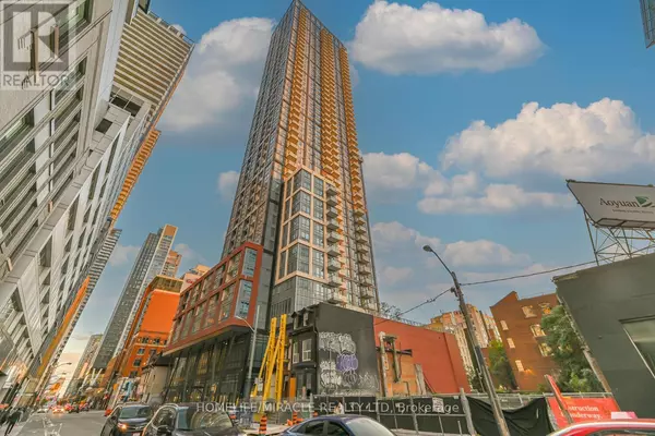 Toronto (waterfront Communities), ON M5V0W2,108 Peter ST #505