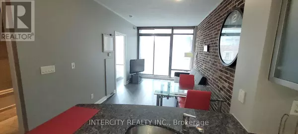 Toronto (annex), ON M4W3Y8,18 Yorkville AVE #403