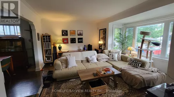 Toronto (lansing-westgate), ON M2N1C7,170 FRANKLIN AVENUE