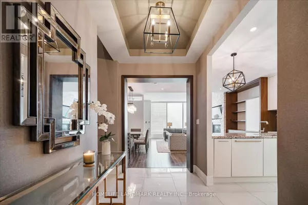 Toronto (waterfront Communities), ON M5E0A4,29 Queens Quay East #TH102