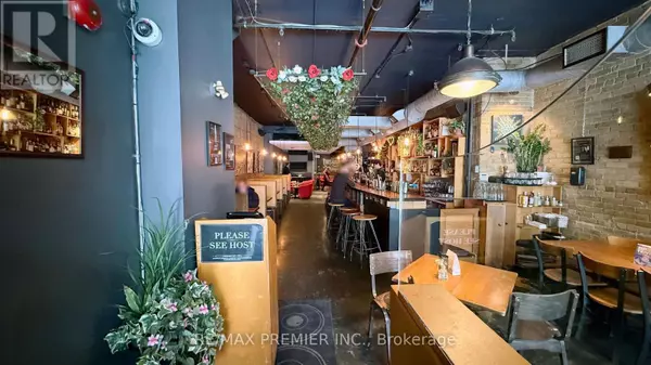 Toronto (university), ON M5S1Y6,563 BLOOR STREET W