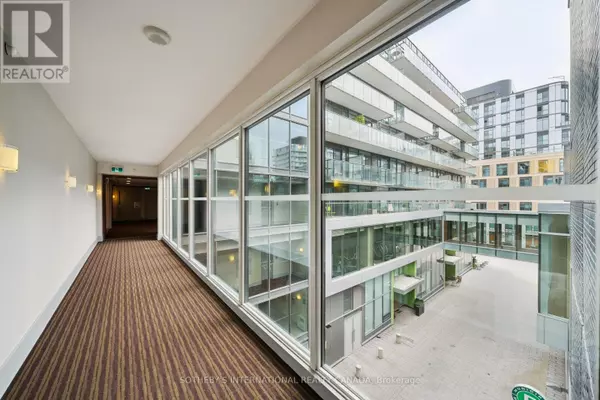 Toronto (waterfront Communities), ON M5A0G2,455 Front ST East #S318