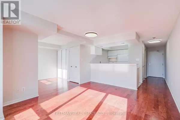 Toronto (niagara), ON M5V1N4,801 King ST West #1124