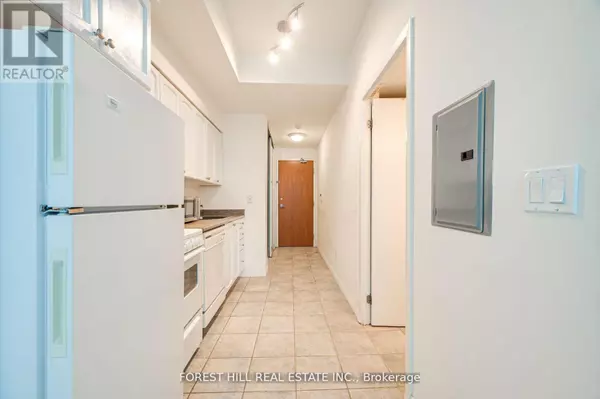 Toronto (niagara), ON M5V1B1,219 Fort York BLVD #2107