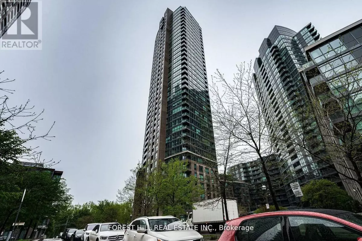 Toronto (niagara), ON M5V1B1,219 Fort York BLVD #2107