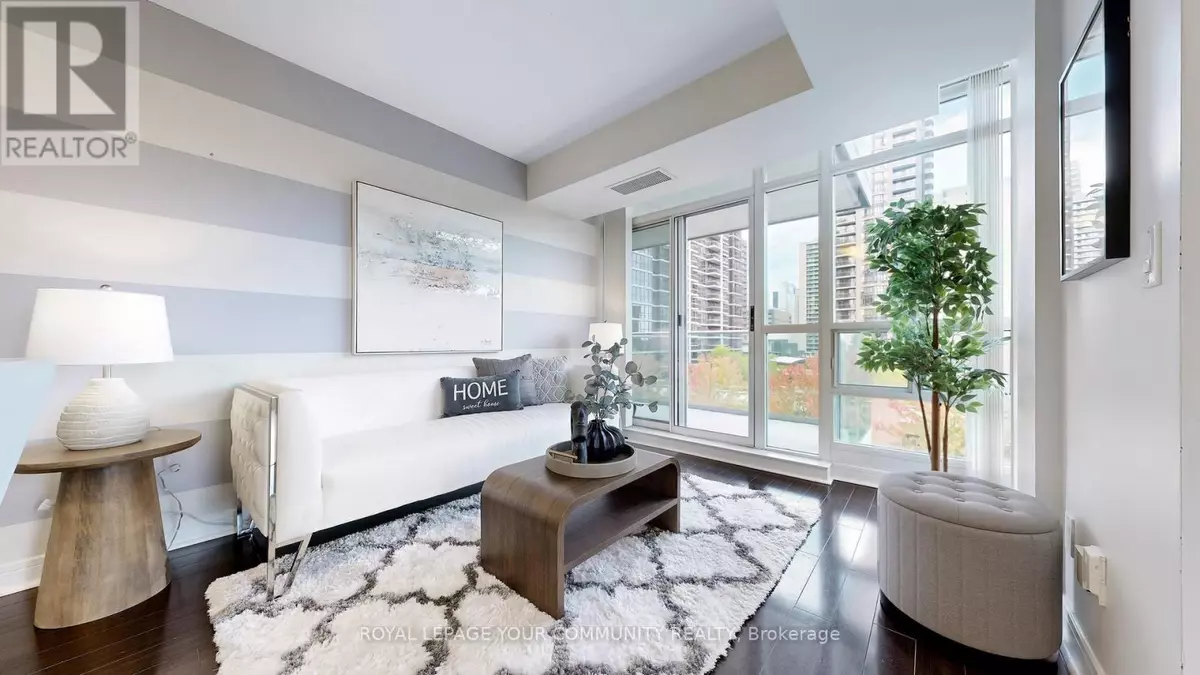 Toronto (willowdale East), ON M2N7L7,35 Bales AVE #706