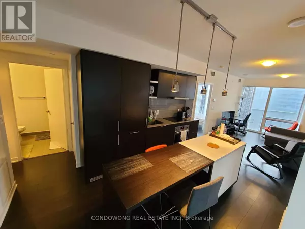 Toronto (waterfront Communities), ON M5J0B5,100 Harbour ST #4110