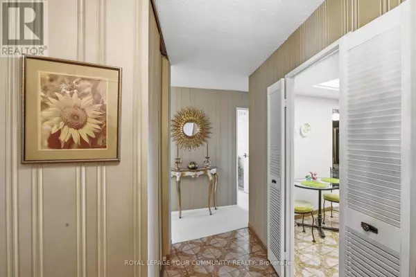 Toronto (don Valley Village), ON M2J4T6,3303 Don Mills RD #3002