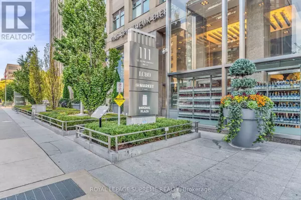 Toronto (yonge-st. Clair), ON M4V1N5,111 St Clair AVE West #604