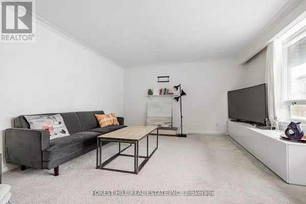 Toronto (bayview Village), ON M2K1H4,11 Greenbriar RD #MAIN