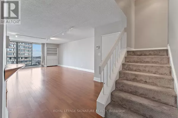 Toronto (waterfront Communities), ON M5J2G2,33 Harbour SQ #2436