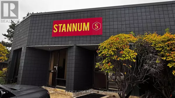 Toronto (hillcrest Village), ON M2H3B4,748-750 GORDON BAKER ROAD