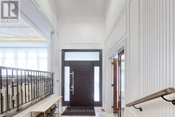 Toronto (willowdale East), ON M2N4K4,120 BYNG AVENUE