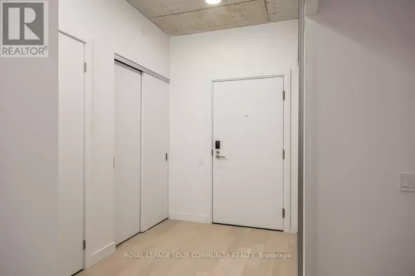 Toronto (mount Pleasant East), ON M4G3C4,1720 Bayview AVE #219