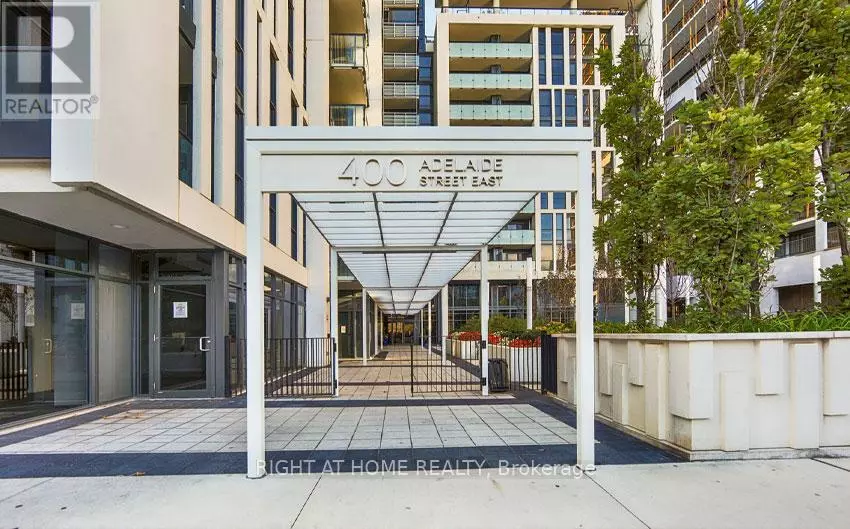Toronto (moss Park), ON M5A4S3,400 Adelaide ST East #606