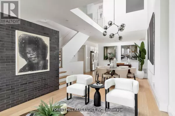 Toronto (trinity-bellwoods), ON M6J3A8,49 BROOKFIELD STREET