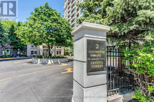 2 Covington RD #PH209, Toronto (englemount-lawrence), ON M6A3E2