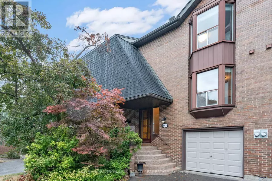 105 GYPSY ROSEWAY, Toronto (willowdale East), ON M2N5Z1