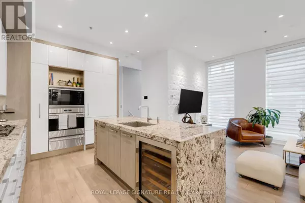 Toronto (bay Street Corridor), ON M5S0A3,1078 BAY STREET