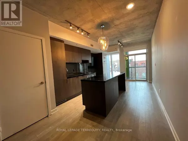 Toronto (trinity-bellwoods), ON M6J0G1,109 Ossington AVE #308