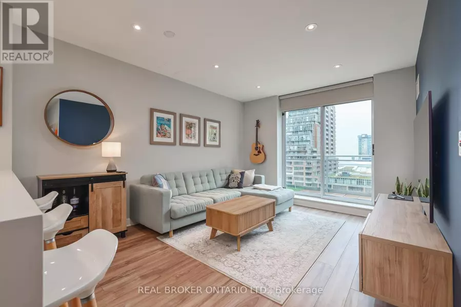50 Lynn Williams ST #905, Toronto (niagara), ON M6K3R9