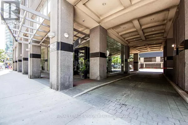 Toronto (waterfront Communities), ON M5V3W6,20 Blue Jays WAY #1811