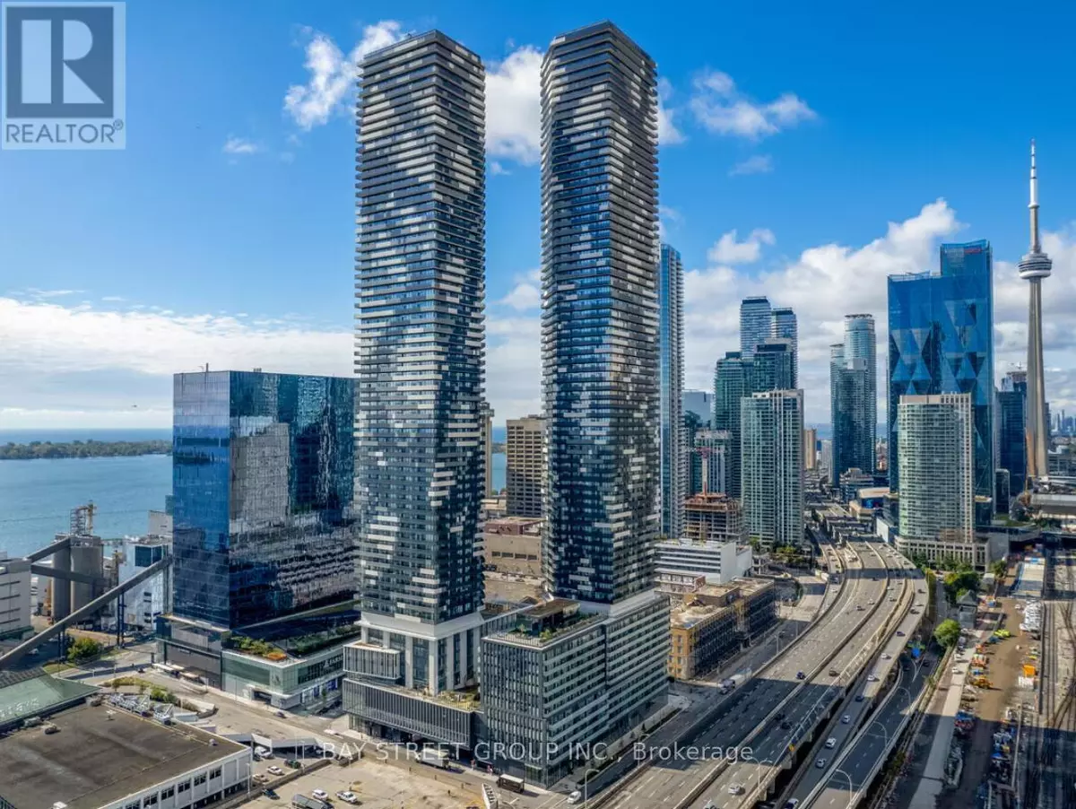 Toronto (waterfront Communities), ON M5E0G1,55 Cooper ST #2607