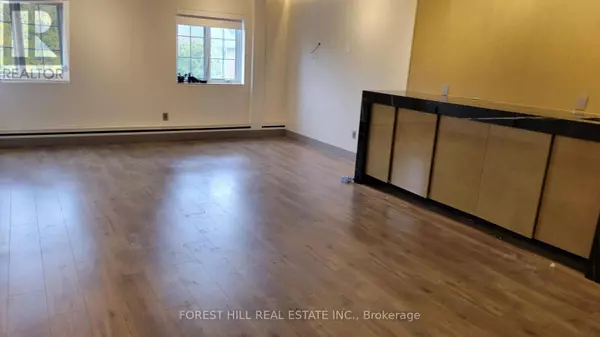 Toronto (st. Andrew-windfields), ON M2P1T7,35 THE LINKS RD #205