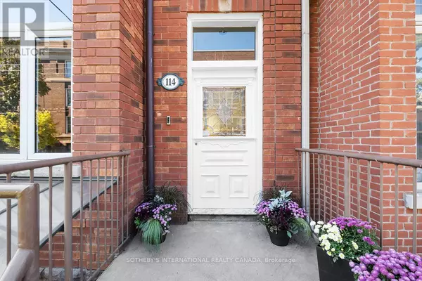 Toronto (dufferin Grove), ON M6H3S3,114 MARGUERETTA STREET