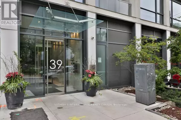 Toronto (waterfront Communities), ON M5V1S7,39 Brant ST #915