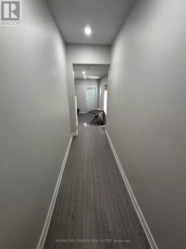 Toronto (north St. James Town), ON M4X1J6,25 Howard ST #APT 1