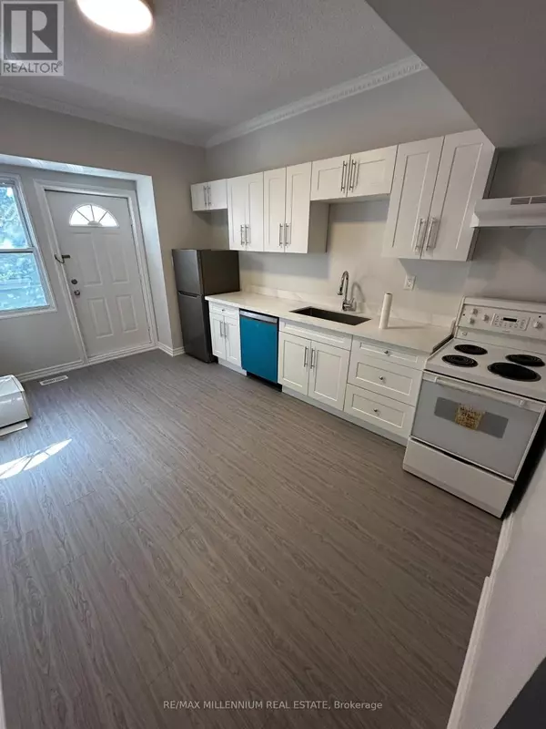 Toronto (north St. James Town), ON M4X1J6,APT 2 (RM A) - 25 HOWARD STREET