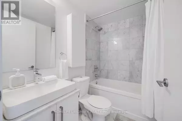 Toronto (waterfront Communities), ON M5J0A9,12 York ST #3206