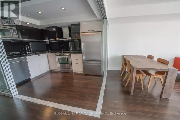 Toronto (bayview Village), ON M2K0C1,121 Mcmahon DR #915