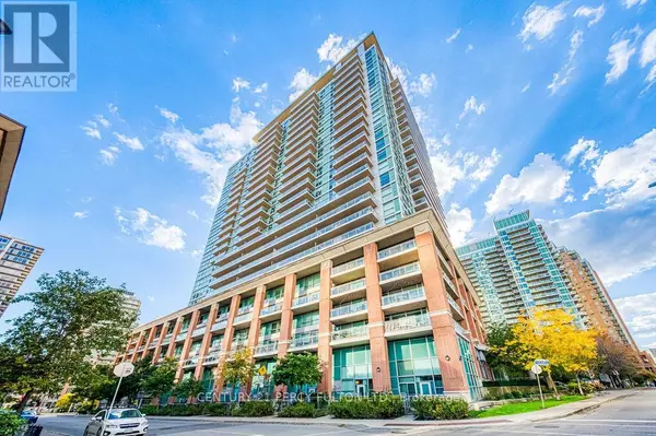 Toronto (niagara), ON M6K3S1,80 Western Battery RD #411