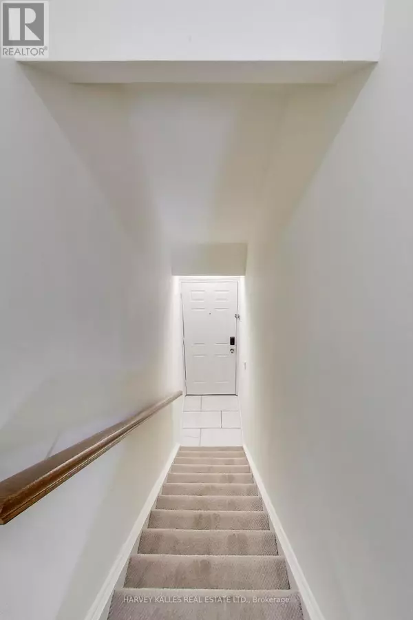 Toronto (niagara), ON M6J3W7,12 Sudbury ST #3404