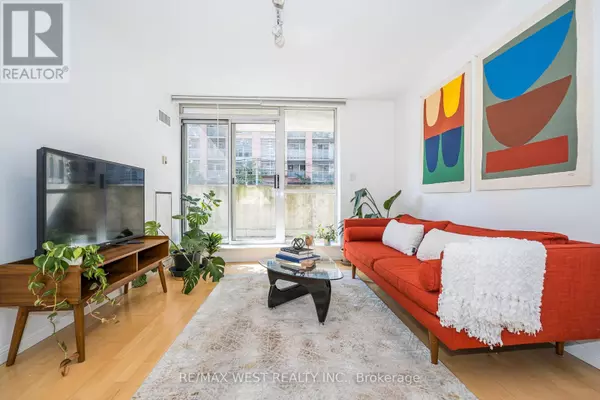 1000 King ST West #209, Toronto (niagara), ON M6K3N1