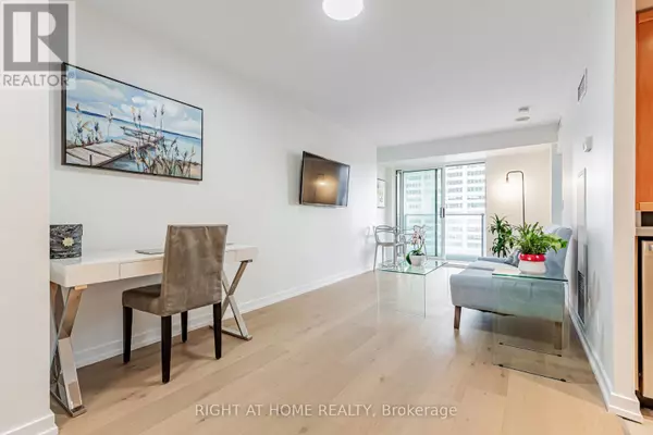 8 Park RD #3116, Toronto (rosedale-moore Park), ON M4W3S5