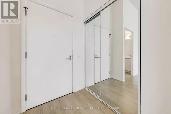 Toronto (mount Pleasant West), ON M4S0E3,25 Holly ST #TH110