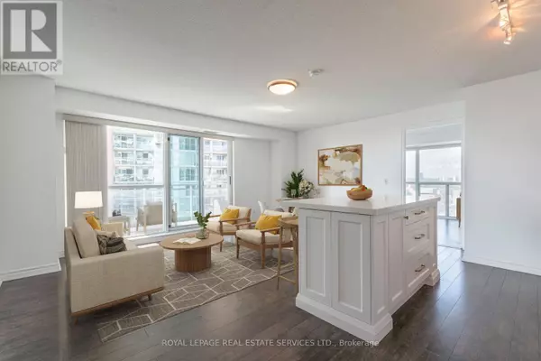 Toronto (niagara), ON M6K3S2,100 Western Battery RD #1807