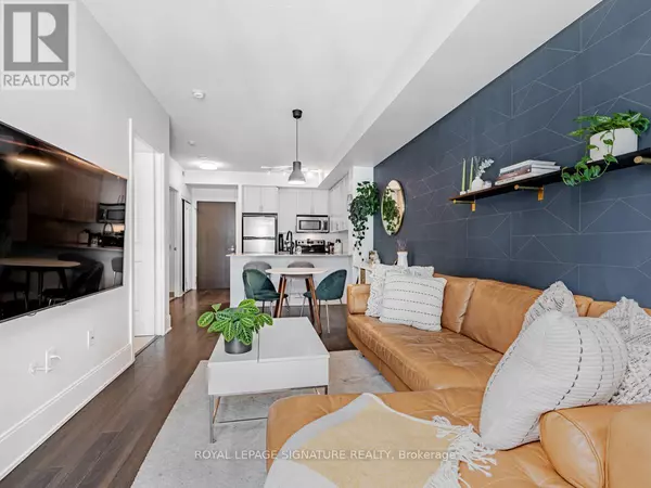 Toronto (waterfront Communities), ON M5V1C1,560 Front ST West #906