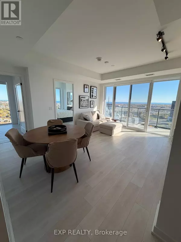 Toronto (regent Park), ON M5A0W7,5 Defries ST #2902