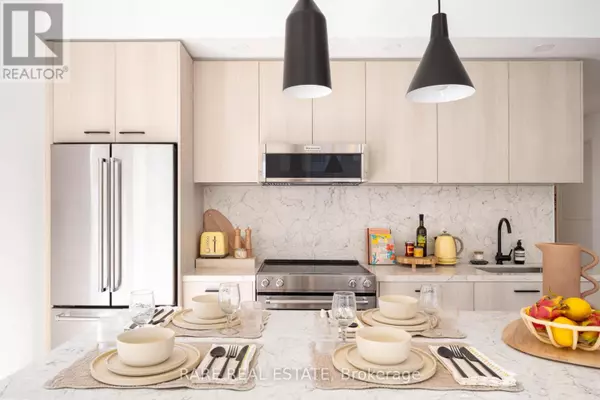 Toronto (church-yonge Corridor), ON M5B2A5,25 Dalhousie ST #1909