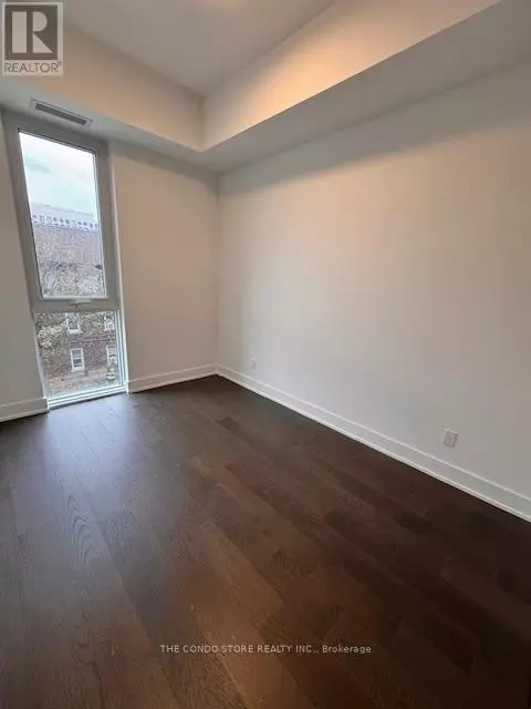 Toronto (yonge-eglinton), ON M4S0E6,8 Manor RD West #311