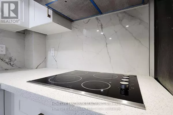 Toronto (wychwood), ON M6G2B6,840 DAVENPORT ROAD