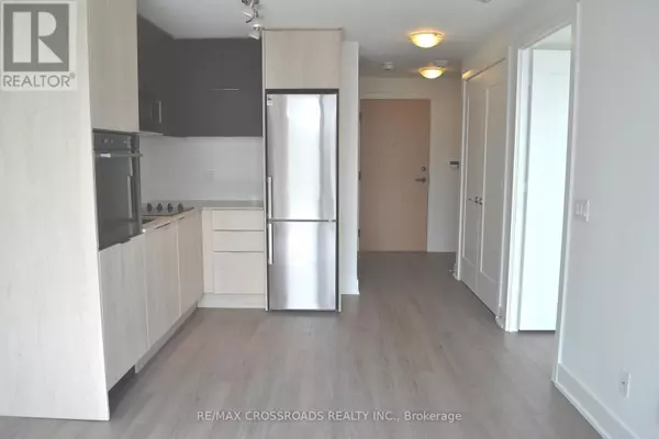Toronto (mount Pleasant West), ON M4S0B9,1 Belsize DR #303