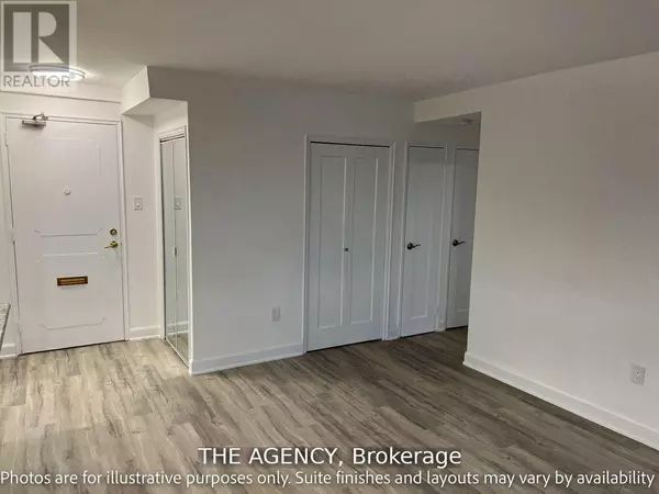 Toronto (westminster-branson), ON M2R2A8,34 Carscadden DR #407