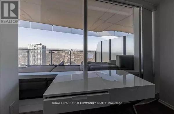 Toronto (church-yonge Corridor), ON M4W0A8,1 Bloor ST East #5409F